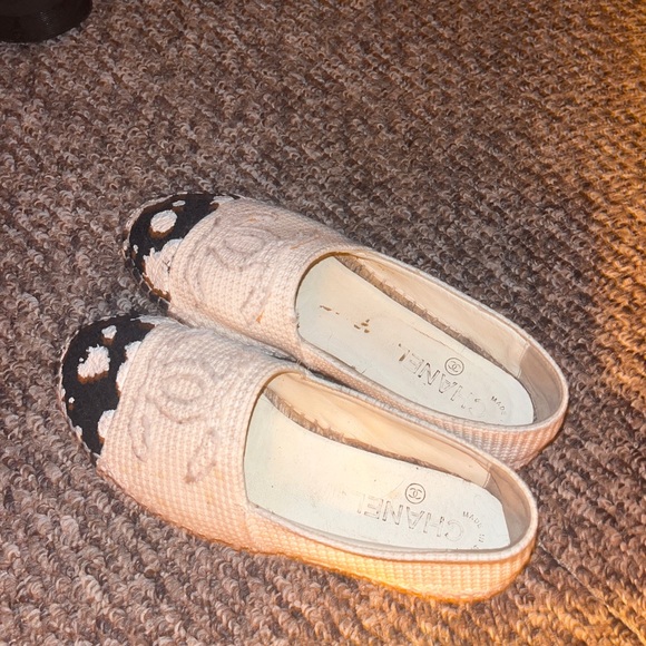 Chanel Espadrilles size 7 🤍🫶🏼 - Picture 7 of 8